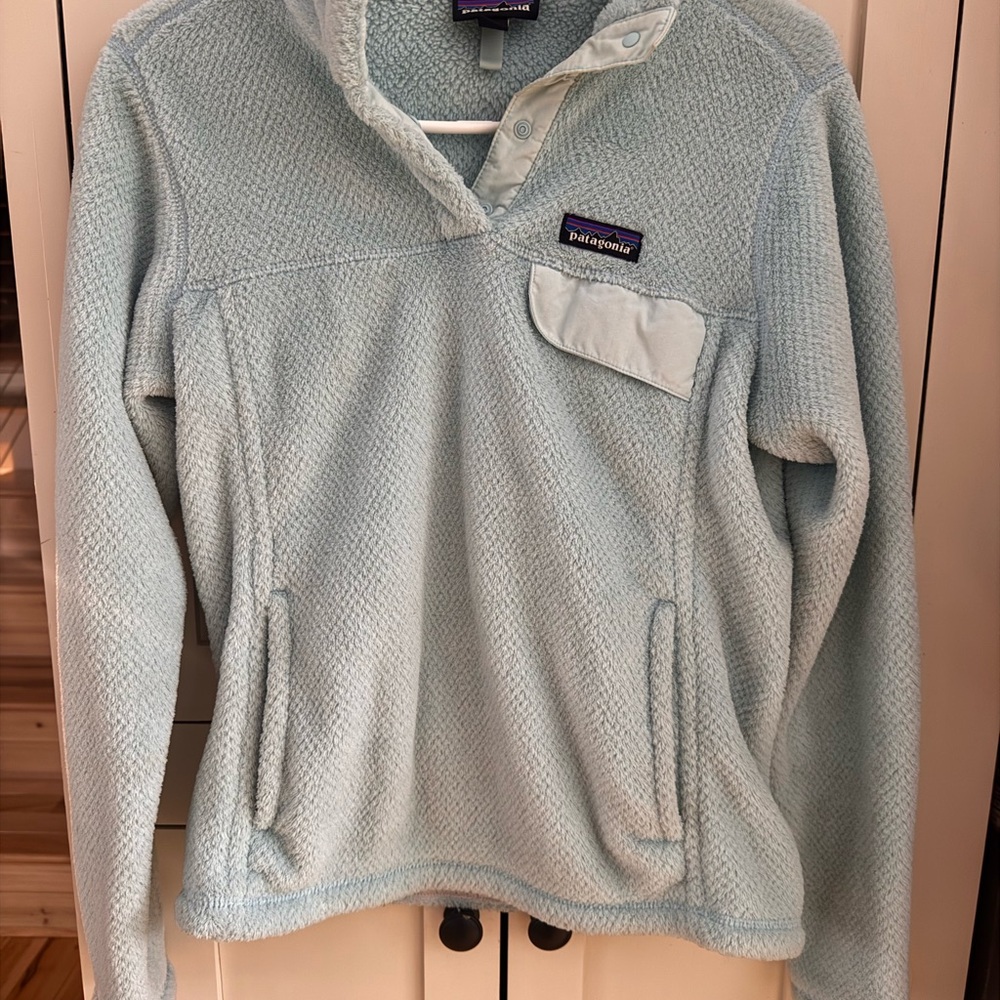 Patagonia Women’s Re-Tool Snap-T Fleece Pullover Light Blue Polartec